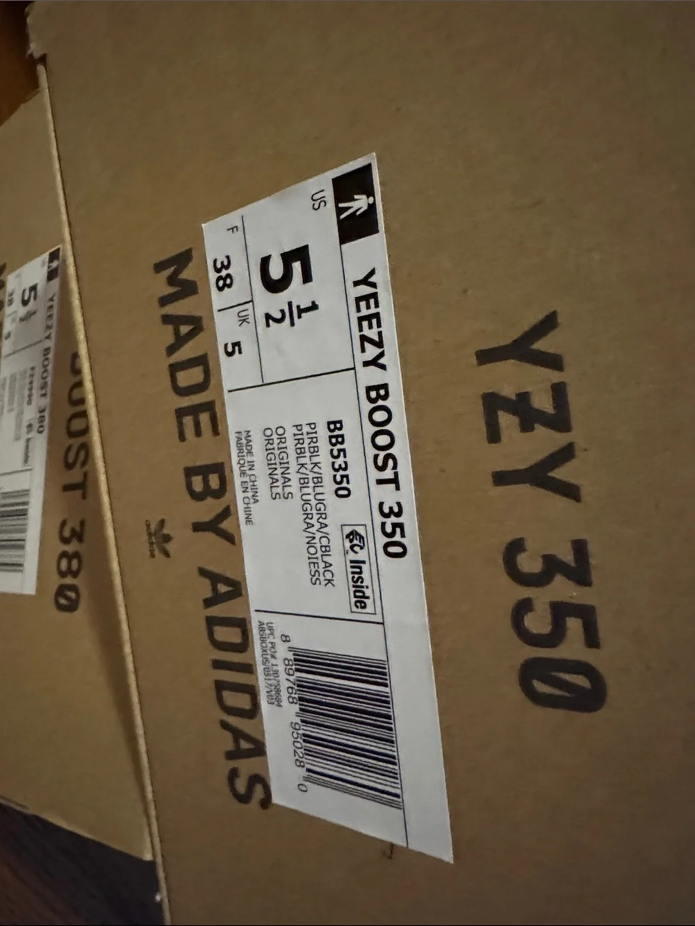 Yeezy Boost 350 V2 Black/Gray - Picture 9 of 9